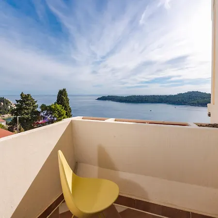 Golden Cove Daire